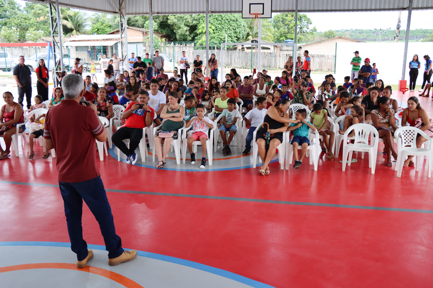 FOTOS: Entrega da Escola Hugo Antônio Ferrari