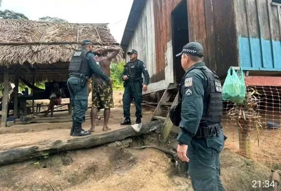 Jovem suspeito de estupro de vulnerável foi preso na comunidade Último Quilombo, em Oriximiná  Foto: Divulgação