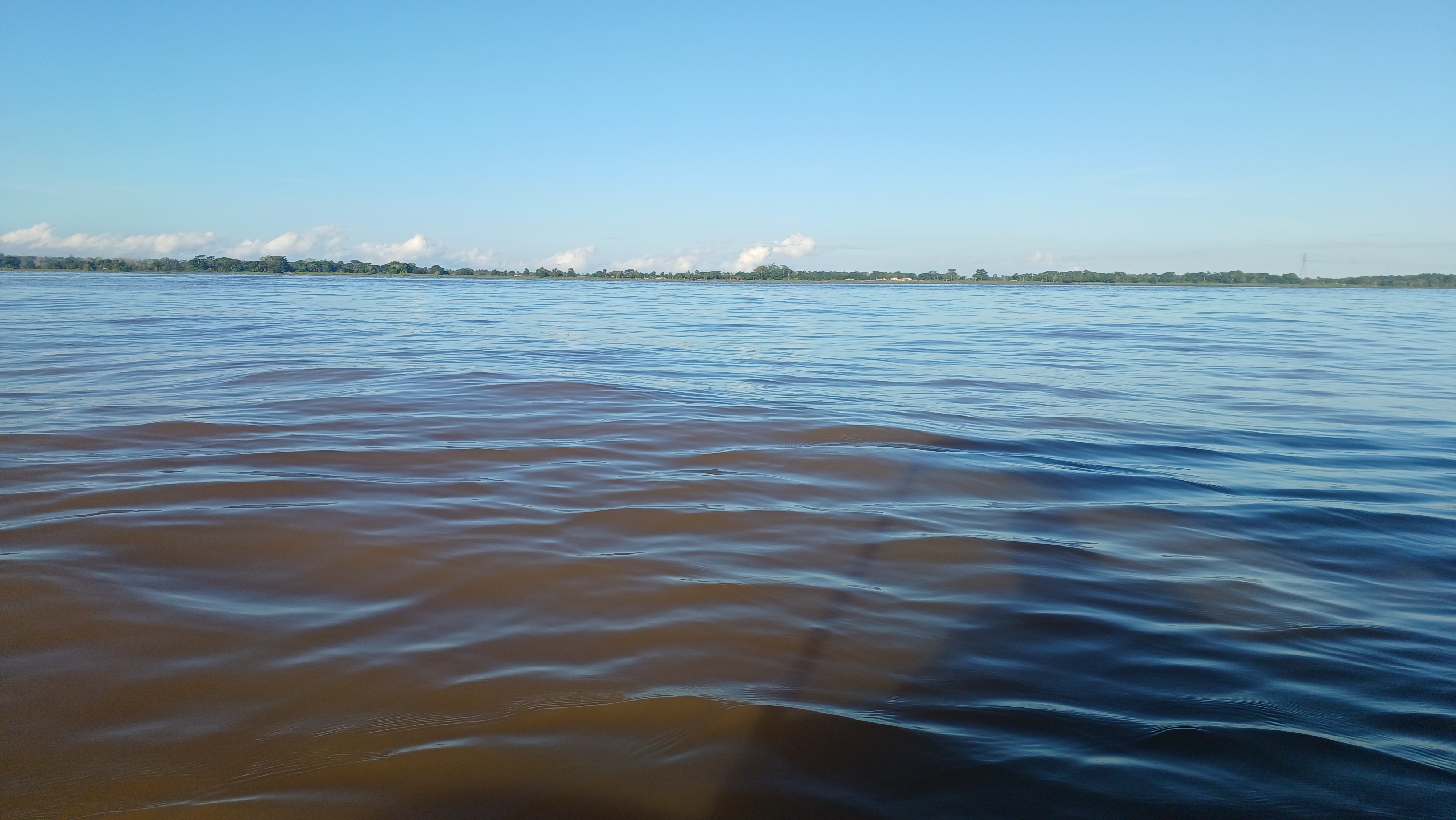 Rio Amazonas. Foto: Marcos Cantuário 